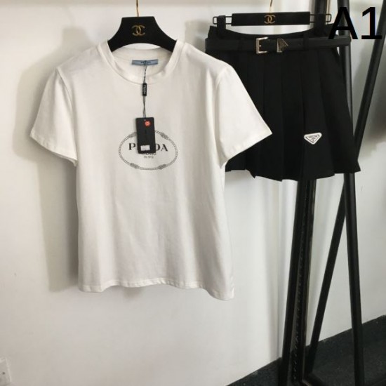 2024SS 上下セット PRADA プラダ お勧め使える未入荷ブランド 2024SS 上下セット PRADA プラダ お勧め使える未入荷ブランド