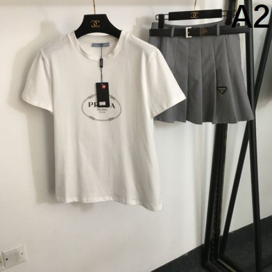 2024SS 上下セット PRADA プラダ お勧め使える未入荷ブランド 2024SS 上下セット PRADA プラダ お勧め使える未入荷ブランド