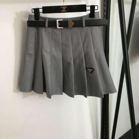 2024SS 上下セット PRADA プラダ お勧め使える未入荷ブランド 2024SS 上下セット PRADA プラダ お勧め使える未入荷ブランド