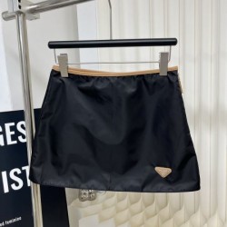 2024SS スカート PRADA プラダ 今シーズン最注目のトレンド