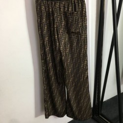 2024SS ワイドパンツ FENDI フェンデイ 今季も引き続きブランド