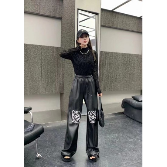 2024SS ワイドパンツ LOEWE ロエベ 気軽におしゃれを楽しめる