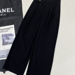 2024SS カジュアルパンツ MIU MIU ミュウミュウ 新鮮ながら上品