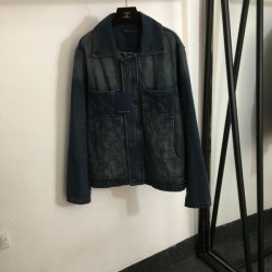 2024SS デニムのコート LOUIS VUITTON ルイヴィトン きちんと感がある