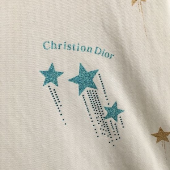 2024SS 半袖Tシャツ DIOR ディオール 夢中になる夏季新作が続出 2024SS 半袖Tシャツ DIOR ディオール 夢中になる夏季新作が続出