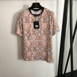2024SS 半袖Tシャツ LOUIS VUITTON ルイヴィトン 人気モデル愛用