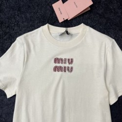 2024SS 半袖Tシャツ MIU MIU ミュウミュウ お洒落スタイル