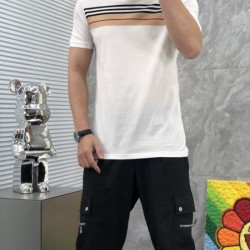 2024SS 夏気分を盛り上げる BURBERRY バーバリー 半袖Tシャツ