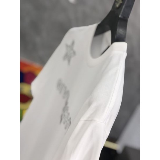 2024SS お目立ち度の高い新品 GIVENCHY ジバンシィ 半袖Tシャツ