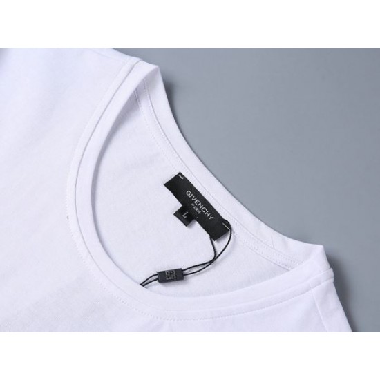 2024SS 春夏入荷限定SALE価格 GIVENCHY ジバンシィ 半袖Tシャツ 2024SS 春夏入荷限定SALE価格 GIVENCHY ジバンシィ 半袖Tシャツ