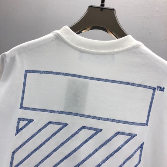 2024SS 夏に必須の定番アイテム OFF-WHITE オフホワイト 半袖Tシャツ 2024SS 夏に必須の定番アイテム OFF-WHITE オフホワイト 半袖Tシャツ