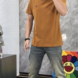 2024SS 続々とお目見える夏季新作 PRADA プラダ 半袖Tシャツ