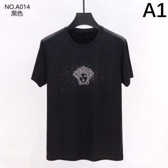 2024SS もうすぐ日本上陸 VERSACE ヴェルサーチェ 半袖Tシャツ