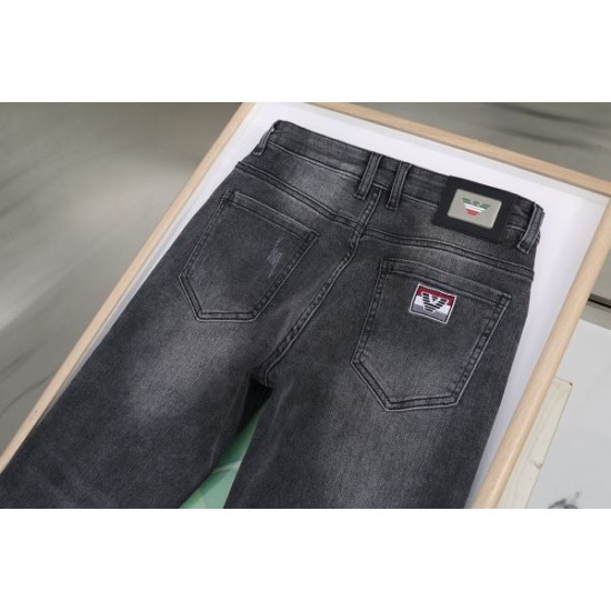 2024SS 最新先取りおしゃれなロゴ入り ARMANI アルマーニ ジーパン 2024SS 最新先取りおしゃれなロゴ入り ARMANI アルマーニ ジーパン