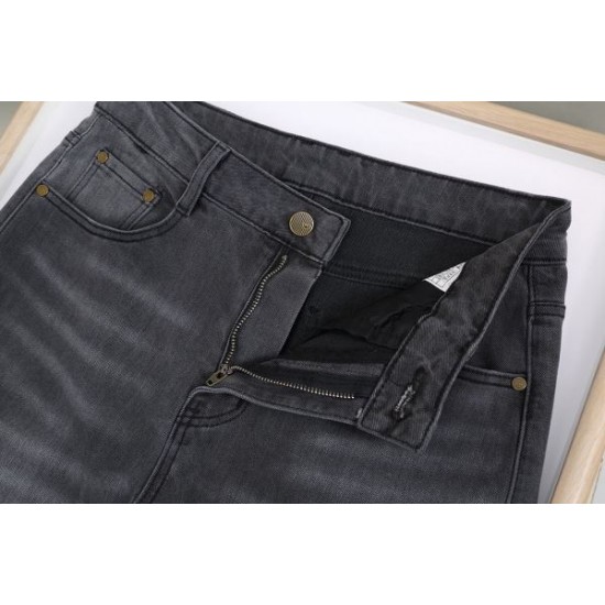 2024SS カジュアルさも強めなアイテム ARMANI アルマーニ ジーパン 2024SS カジュアルさも強めなアイテム ARMANI アルマーニ ジーパン