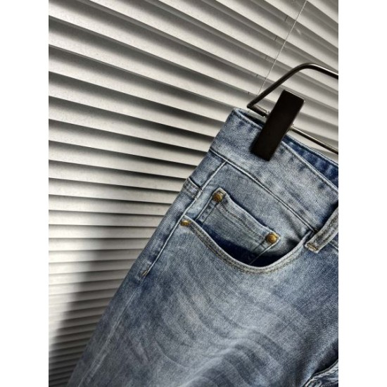 2024SS 今夏に長く愛用できるスタイル ARMANI アルマーニ ジーパン