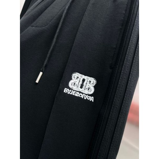 2024SS 今季爆発的な人気 BALENCIAGA バレンシアガ カジュアルパンツ 2024SS 今季爆発的な人気 BALENCIAGA バレンシアガ カジュアルパンツ