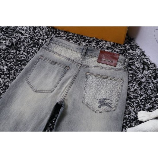 2024SS 今夏在庫一掃セール BURBERRY バーバリー ジーパン 2024SS 今夏在庫一掃セール BURBERRY バーバリー ジーパン