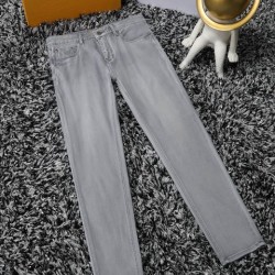 2024SS 今シーズン最注目のトレンド FENDI フェンデイ ジーパン