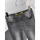 2024SS 今やセレブ御用達で大人気の FENDI フェンデイ ジーパン 2024SS 今やセレブ御用達で大人気の FENDI フェンデイ ジーパン