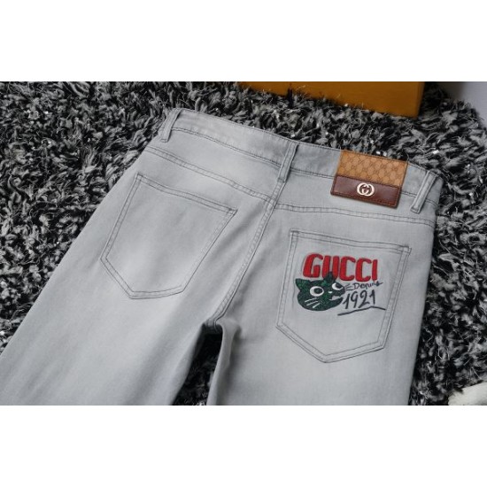 2024SS 国内完売の入手困難アイテム GUCCI グッチ ジーパン 2024SS 国内完売の入手困難アイテム GUCCI グッチ ジーパン