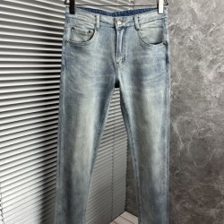 2024SS 完売品夏に大活躍間違いなし GIVENCHY ジバンシィ ジーパン