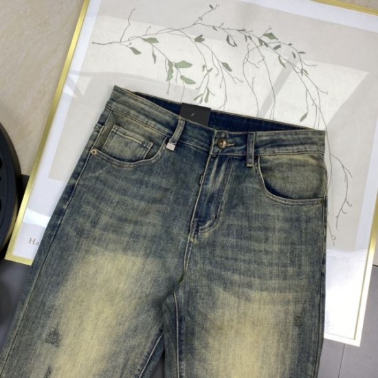 2024SS 普段使いに最適の大人スタイル HERMES エルメス ジーパン 2024SS 普段使いに最適の大人スタイル HERMES エルメス ジーパン