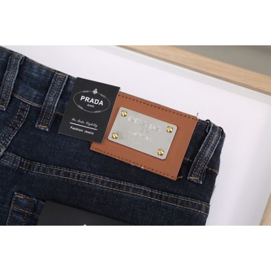 2024SS 着こなしが簡単につくれる PRADA プラダ ジーパン 2024SS 着こなしが簡単につくれる PRADA プラダ ジーパン