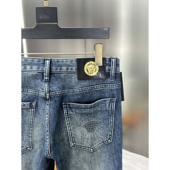 2024SS 個性的になりすぎ VERSACE ヴェルサーチェ ジーパン 2024SS 個性的になりすぎ VERSACE ヴェルサーチェ ジーパン