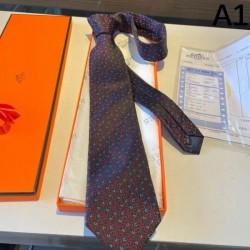 2024SS いつも年末には完売しちゃう HERMES エルメス ネクタイ