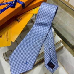 2024SS 今季爆発的な人気 LOUIS VUITTON ルイヴィトン ネクタイ