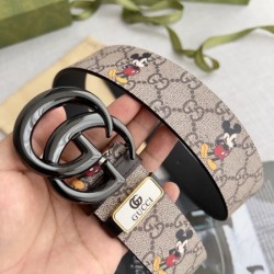 GUCCI グッチ 抜群なブランドプリント 2024SS ベルト