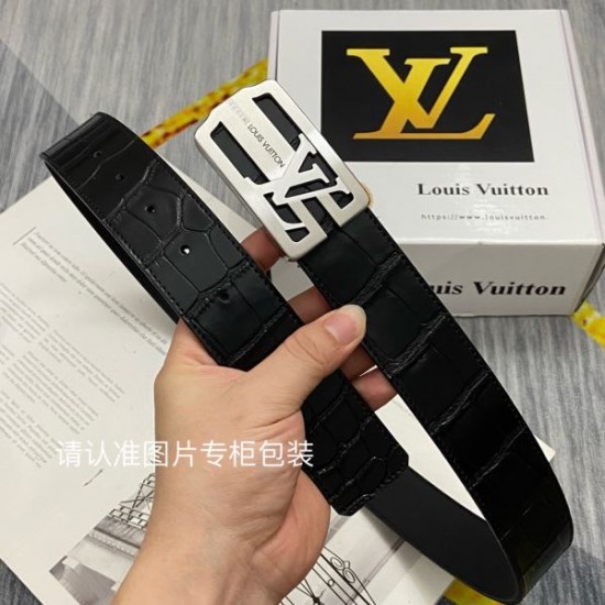 LOUIS VUITTON ルイヴィトン 呼び声が高い新名品 2024SS ベルト LOUIS VUITTON ルイヴィトン 呼び声が高い新名品 2024SS ベルト