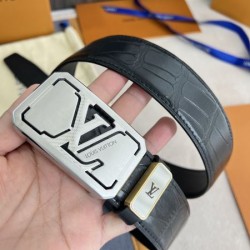 LOUIS VUITTON ルイヴィトン 夏に大注目アイテム 2024SS ベルト