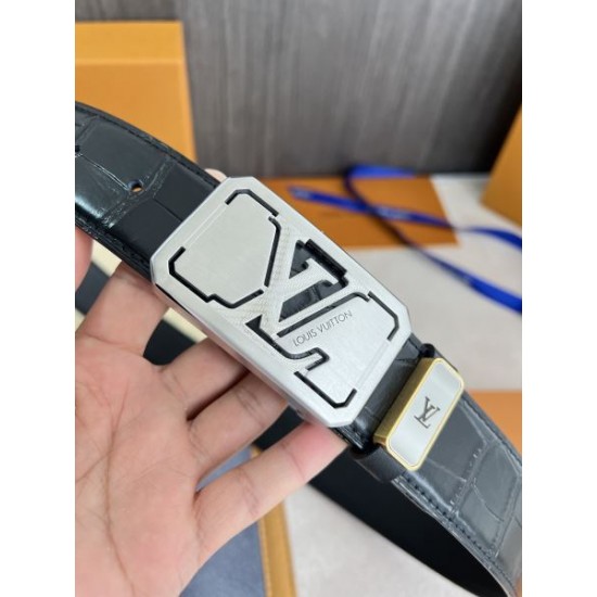 LOUIS VUITTON ルイヴィトン 夏に大注目アイテム 2024SS ベルト LOUIS VUITTON ルイヴィトン 夏に大注目アイテム 2024SS ベルト