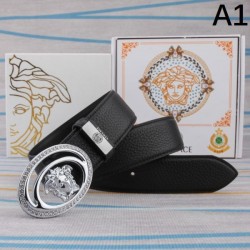 VERSACE ヴェルサーチェ この夏に入れるべき 2024SS ベルト