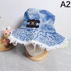 2024SS 帽子 CELINE セリーヌ 夏らしく爽やかな印象