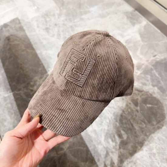 2024SS 帽子 FENDI フェンデイ 人気の高さがうかがえ 2024SS 帽子 FENDI フェンデイ 人気の高さがうかがえ