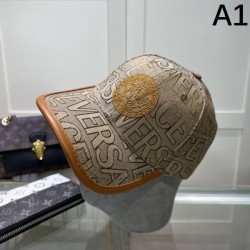 2024SS 帽子 VERSACE ヴェルサーチェ 春夏期間大活躍
