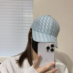 2024SS 帽子 FENDI フェンデイ カジュアルさが強すぎる