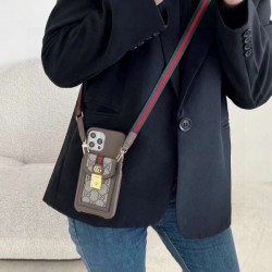 GUCCI グッチ 2024SS 雑誌も街も人気アイテム iphone携帯ケース