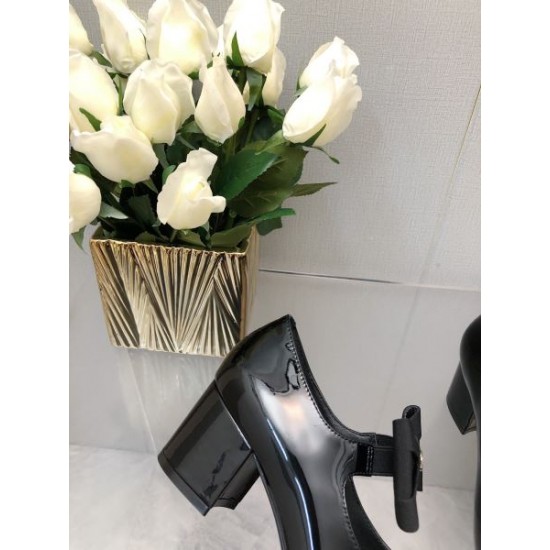 2024SS リラックスした雰囲気に CHANEL シャネル レディース ハイヒール 2024SS リラックスした雰囲気に CHANEL シャネル レディース ハイヒール