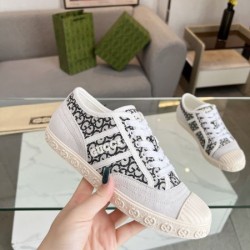 2024SS 完売必須☆お早めに GUCCI グッチ レディース用 カジュアルシューズ