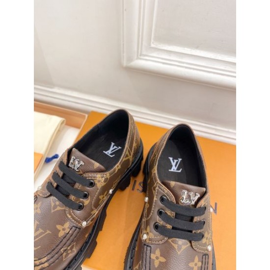 2024SS 品の良い LOUIS VUITTON ルイヴィトン レディース用 カジュアルシューズ