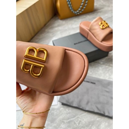2024SS 根強い人気定番商品 BALENCIAGA バレンシアガ レディーススリッパ 2024SS 根強い人気定番商品 BALENCIAGA バレンシアガ レディーススリッパ