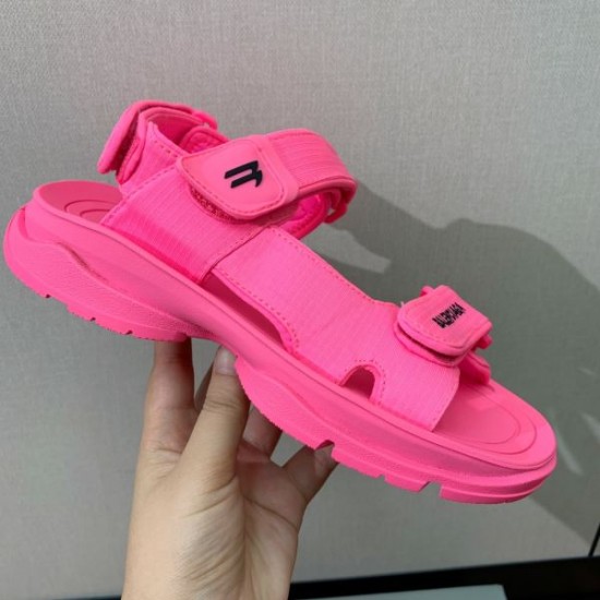 2024SS 存在感絶大スタイル BALENCIAGA バレンシアガ レディースサンダル