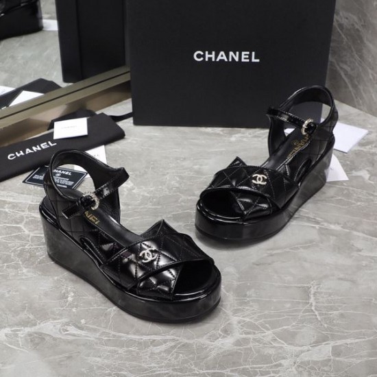 2024SS カジュアルな雰囲気があり CHANEL シャネル レディースサンダル 2024SS カジュアルな雰囲気があり CHANEL シャネル レディースサンダル