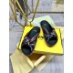 2024SS 誰でもオシャレになれる! FENDI フェンデイ レディーススリッパ 2024SS 誰でもオシャレになれる! FENDI フェンデイ レディーススリッパ