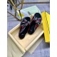 2024SS 誰でもオシャレになれる! FENDI フェンデイ レディーススリッパ 2024SS 誰でもオシャレになれる! FENDI フェンデイ レディーススリッパ