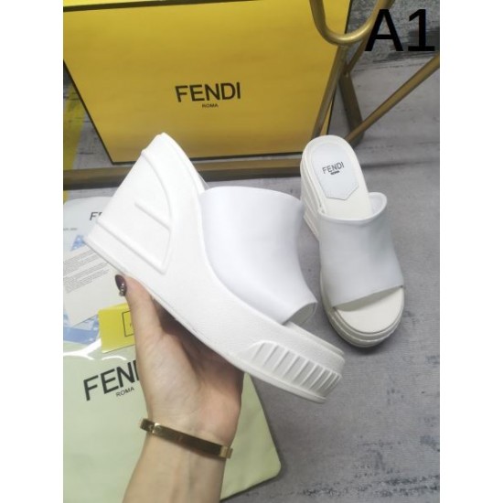 2024SS 雑誌にも人気掲載アイテム FENDI フェンデイ レディーススリッパ 2024SS 雑誌にも人気掲載アイテム FENDI フェンデイ レディーススリッパ